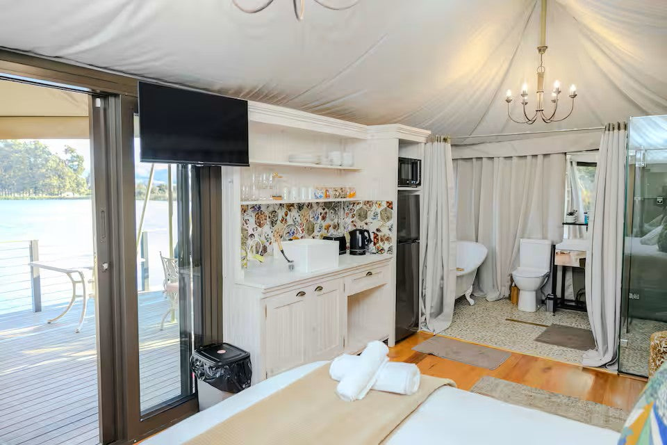 Lakeside Glamping Chenin