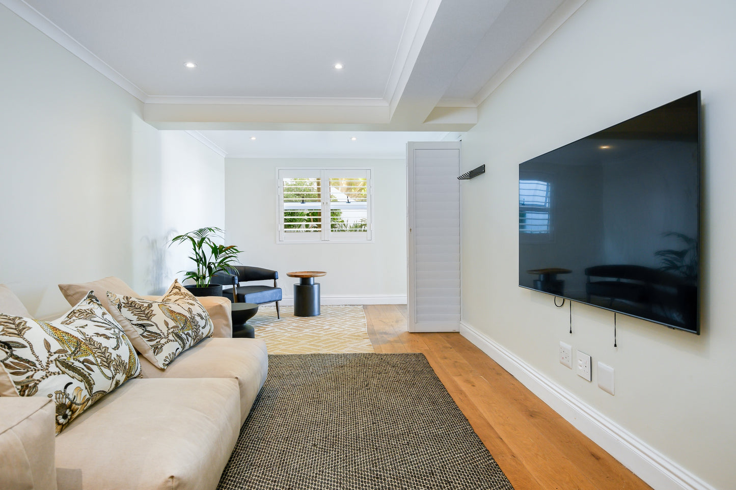 Beach Villa Bottom Section