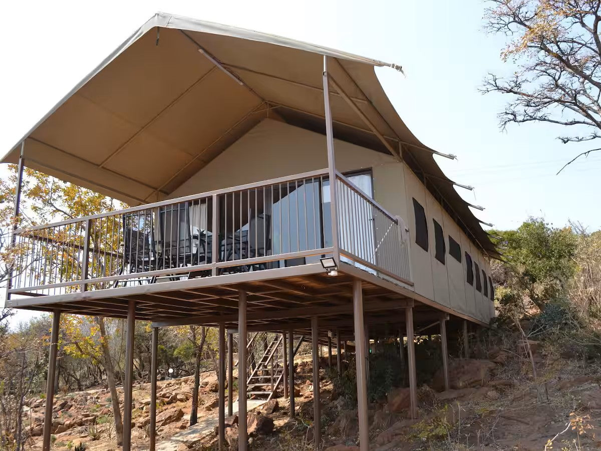 Mountain and valley views - 12-Sleeper Holiday Home