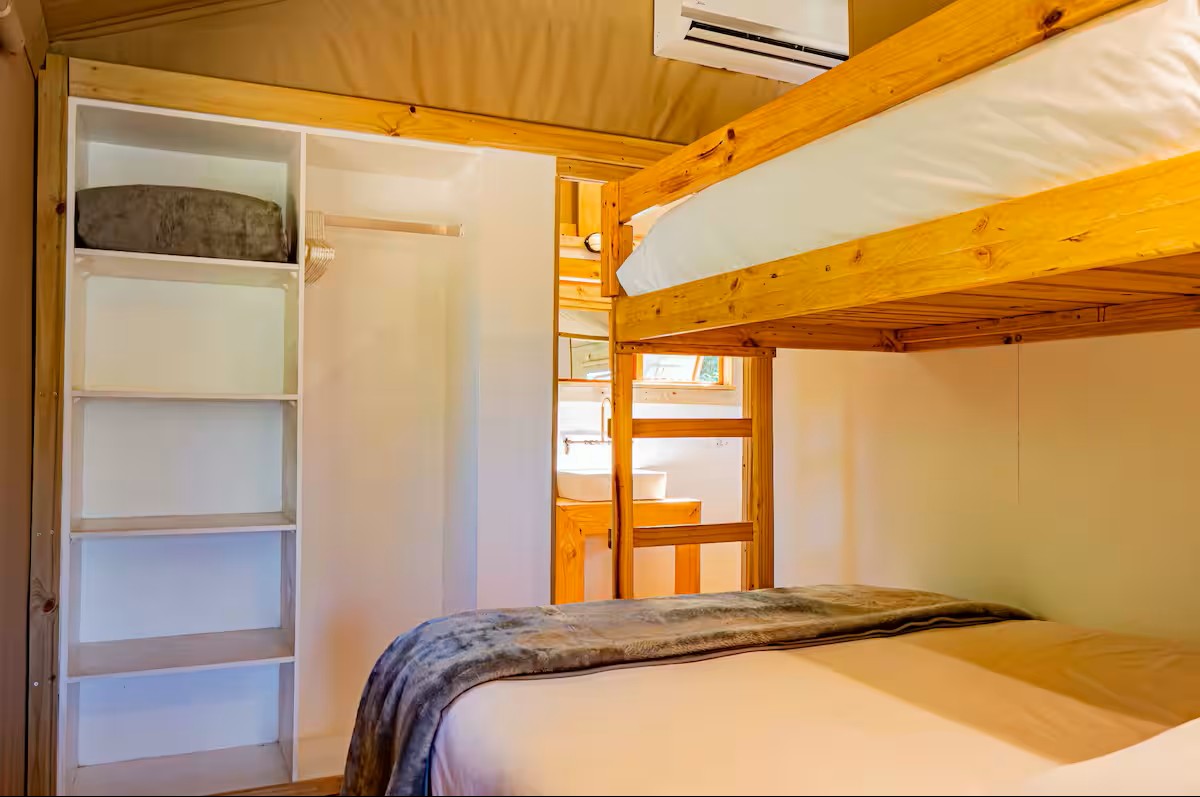 Hike the Magaliesberg at AfriCamps at Milorho