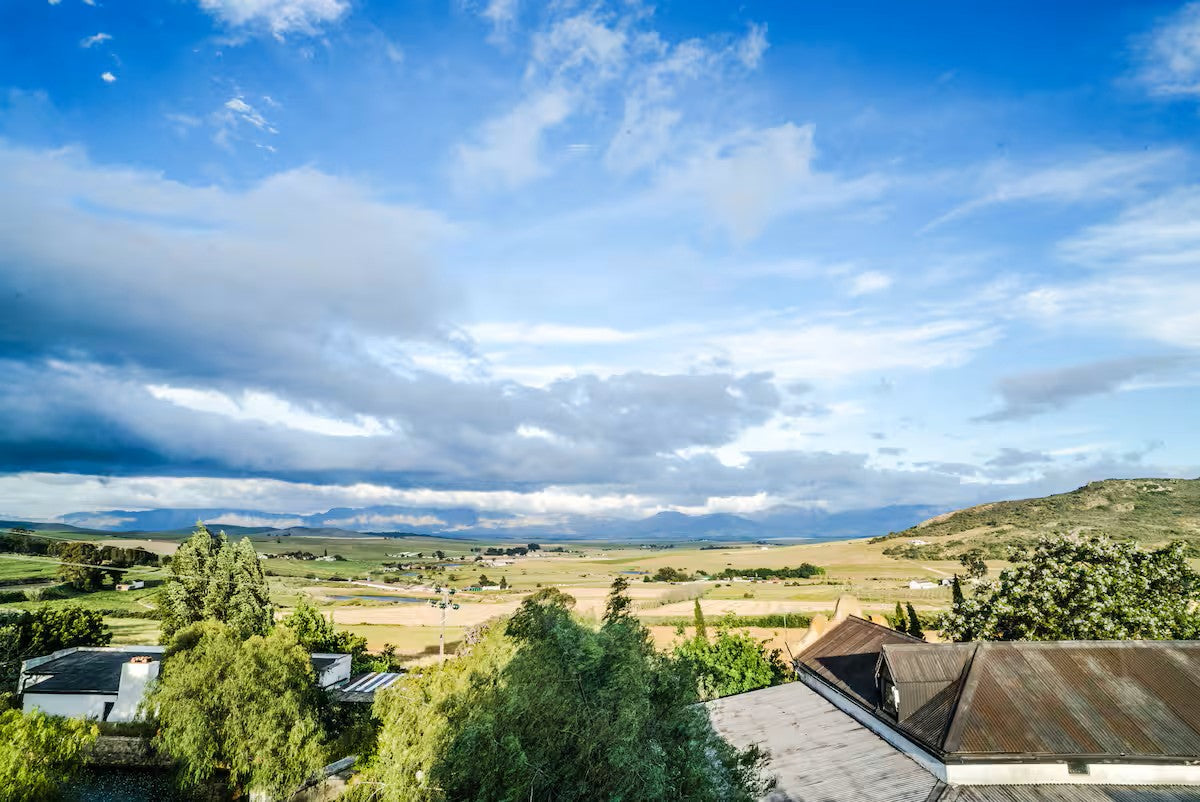 1 Bed Cottage on peaceful farm in Robertson