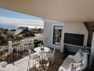 Friend Therapy: The Winter Reset | Simon's Town
