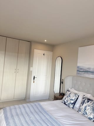 Friend Therapy: The Winter Reset | Simon's Town