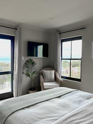 Friend Therapy: The Winter Reset | Simon's Town