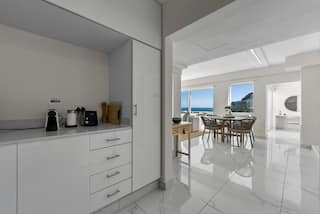Ocean Therapy | Friend Therapy: Blue Horizon | Clifton
