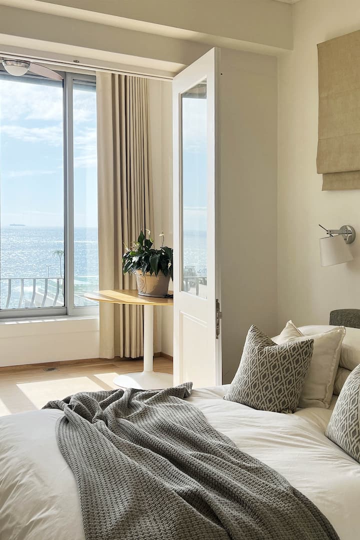 Ocean Therapy | Sea & Adventure Friend Therapy | Clifton