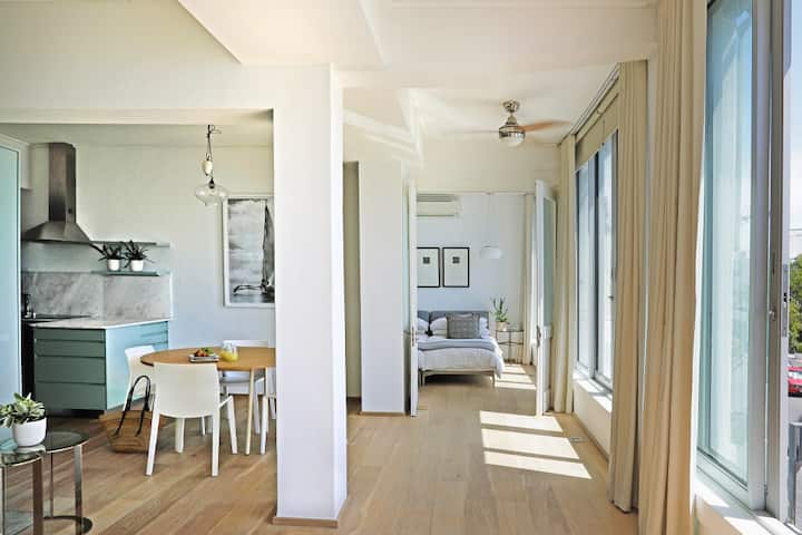 Ocean Therapy | Sea & Adventure Friend Therapy | Clifton