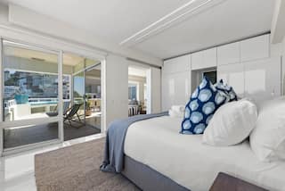 Ocean Therapy | Friend Therapy: Blue Horizon | Clifton